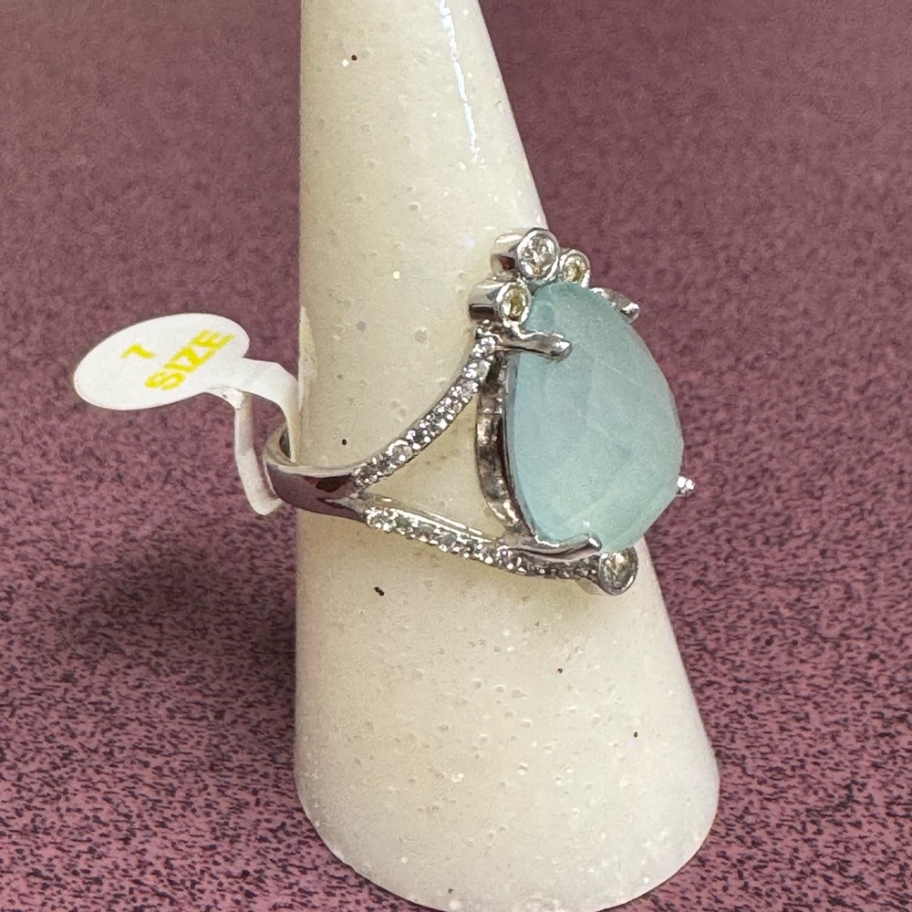 Genuine Stone Ring - Picture 3 of 4